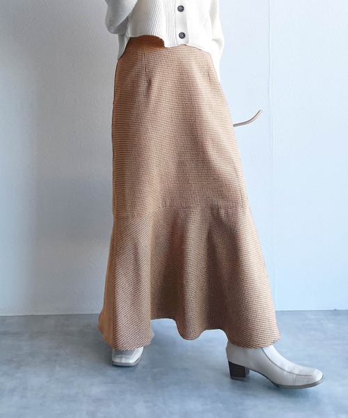 w closet（ダブルクローゼット）の「ツイードチェックマーメイドスカート（スカート・レディース・グリーン/ボルドー・FREE）」の18枚目の写真