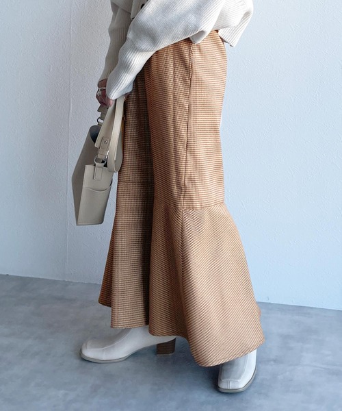 w closet（ダブルクローゼット）の「ツイードチェックマーメイドスカート（スカート・レディース・グリーン/ボルドー・FREE）」の15枚目の写真