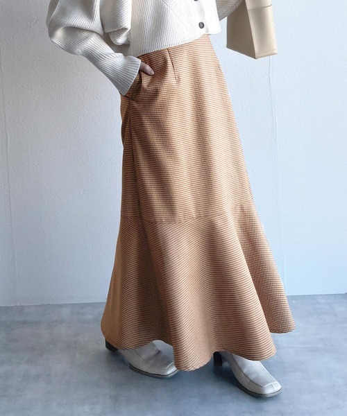 w closet（ダブルクローゼット）の「ツイードチェックマーメイドスカート（スカート・レディース・グリーン/ボルドー・FREE）」の11枚目の写真