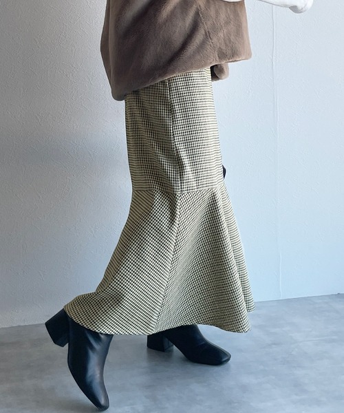 w closet（ダブルクローゼット）の「ツイードチェックマーメイドスカート（スカート・レディース・グリーン/ボルドー・FREE）」の22枚目の写真