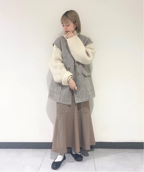 w closet（ダブルクローゼット）の「ツイードチェックマーメイドスカート（スカート・レディース・グリーン/ボルドー・FREE）」の4枚目の写真