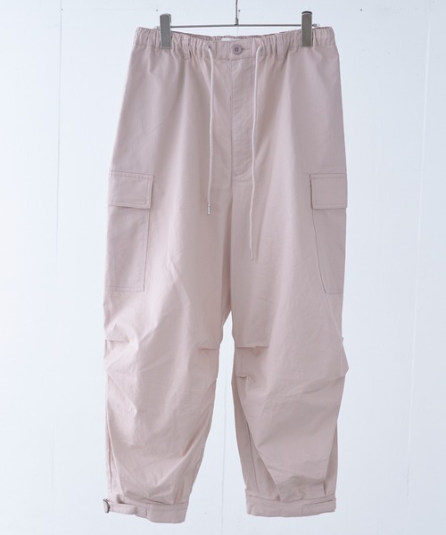 Alpinus（アルピナス）の「Alpinus - side buckle balloon cargo pants / サイドバックルバルーンカーゴパンツ（カーゴパンツ・メンズ・ブラック/グレイッシュベージュ/カーキ・SMALL/MEDIUM）」の8枚目の写真