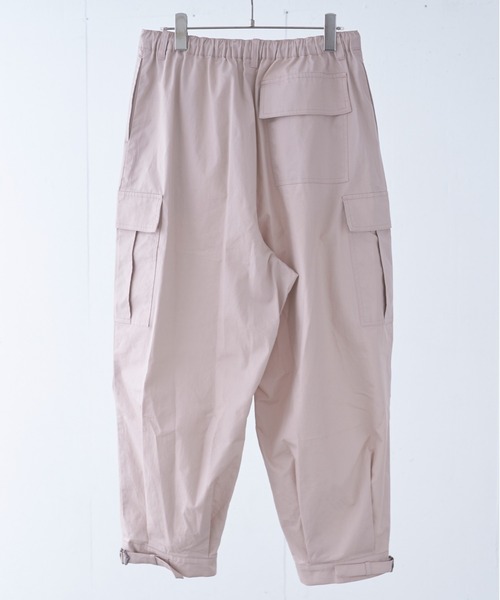 Alpinus（アルピナス）の「Alpinus - side buckle balloon cargo pants / サイドバックルバルーンカーゴパンツ（カーゴパンツ・メンズ・ブラック/グレイッシュベージュ/カーキ・SMALL/MEDIUM）」の9枚目の写真