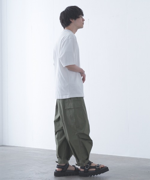 Alpinus（アルピナス）の「Alpinus - side buckle balloon cargo pants / サイドバックルバルーンカーゴパンツ（カーゴパンツ・メンズ・ブラック/グレイッシュベージュ/カーキ・SMALL/MEDIUM）」の20枚目の写真