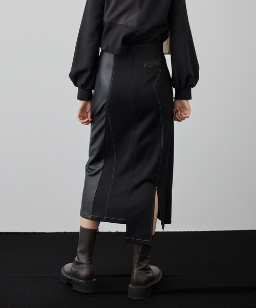 UNITED TOKYO（ユナイテッドトウキョウ）の「レンクスウェイズスイッチングスカート（スカート・レディース・ベージュ/ブラック・1/2）」の8枚目の写真