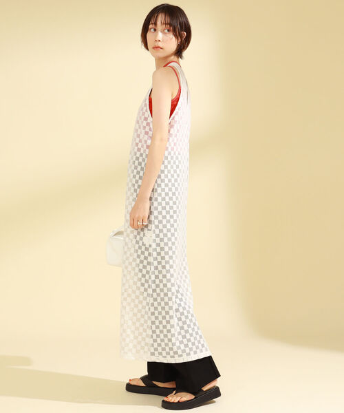 Ray BEAMS（レイビームス）の「Ray BEAMS / チェッカー チュール ノースリーブ ワンピース（ワンピース・レディース・オフホワイト/オレンジ/ブルー・ONE SIZE）」の18枚目の写真