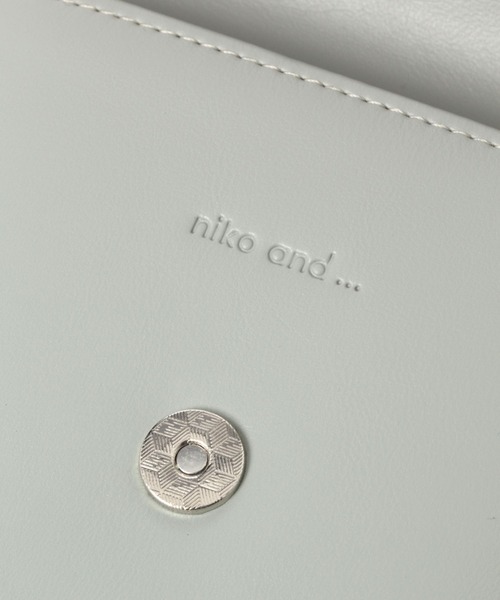 niko and...（ニコアンド）の「オリジナルスマホ3ポケットショルダーバッグ（ショルダーバッグ・レディース・その他1/ブラック/ベージュ/イエロー/その他2/ピンク/ブルー・0）」の18枚目の写真