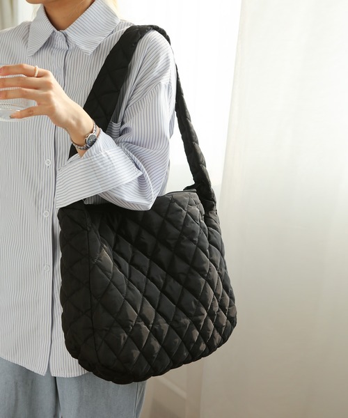 TABI PAL（タビパル）の「【TABI PAL】キルティング　トートバッグ（トートバッグ・レディース・アイボリー/ブラック・FREE）」の2枚目の写真