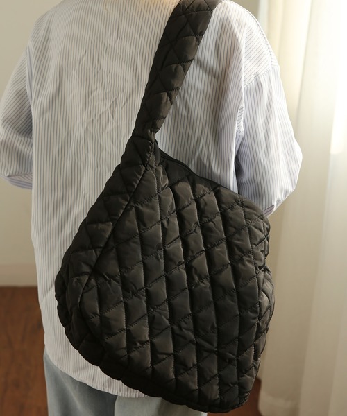 TABI PAL（タビパル）の「【TABI PAL】キルティング　トートバッグ（トートバッグ・レディース・アイボリー/ブラック・FREE）」の6枚目の写真