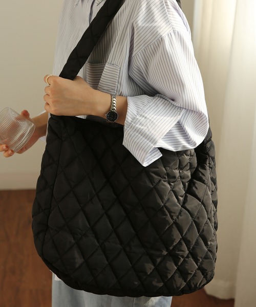 TABI PAL（タビパル）の「【TABI PAL】キルティング　トートバッグ（トートバッグ・レディース・アイボリー/ブラック・FREE）」の7枚目の写真