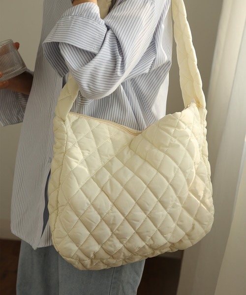TABI PAL（タビパル）の「【TABI PAL】キルティング　トートバッグ（トートバッグ・レディース・アイボリー/ブラック・FREE）」の8枚目の写真