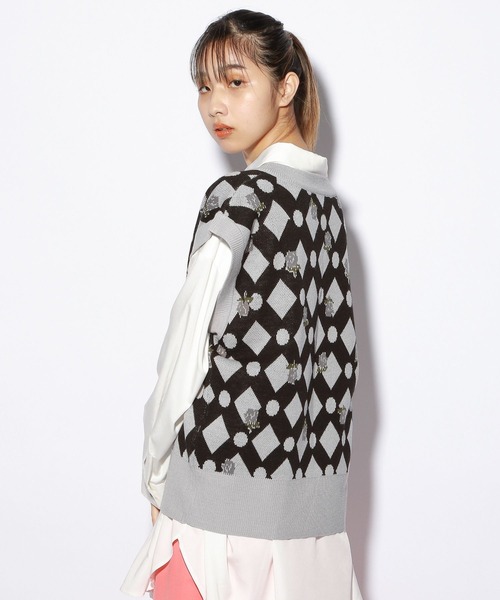 PBLIM（ページボーイリム）の「【PAGEBOYLIM】フラワーVネックベスト（ベスト・レディース・ブラック/グリーン・MEDIUM/LARGE）」の11枚目の写真