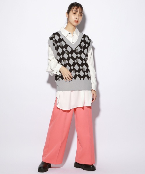 PBLIM（ページボーイリム）の「【PAGEBOYLIM】フラワーVネックベスト（ベスト・レディース・ブラック/グリーン・MEDIUM/LARGE）」の3枚目の写真