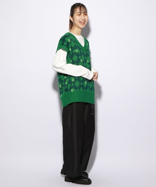 PBLIM（ページボーイリム）の「【PAGEBOYLIM】フラワーVネックベスト（ベスト・レディース・ブラック/グリーン・MEDIUM/LARGE）」の12枚目の写真