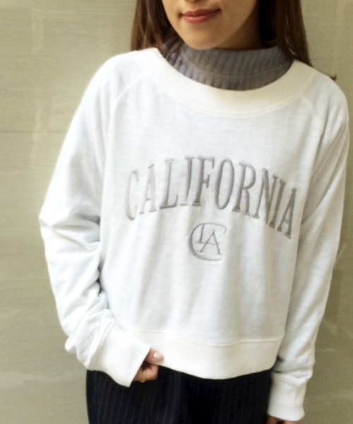 Kastane（カスタネ）の「【Kastane】CA刺繍裏毛プルオーバー（Tシャツ/カットソー・レディース・オフホワイト/ベビーピンク/グレー/ネイビー・FREE）」の2枚目の写真