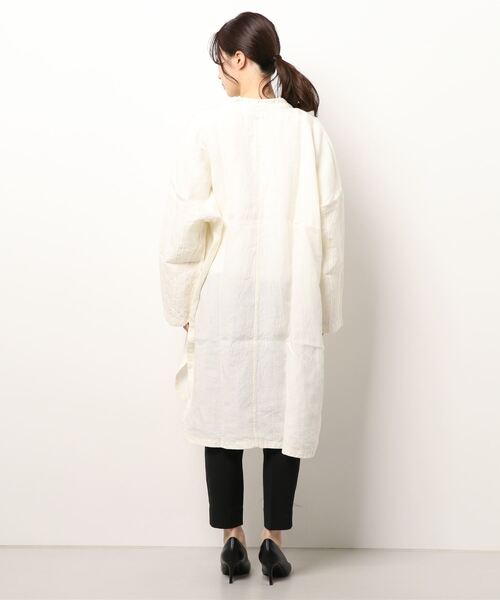 note et silence （ノートエシロンス）の「【 AMB100貨 】UNIV スタンドカラーポンチョジャケット（テーラードジャケット・レディース・ホワイト・SMALL/X-LARGE）」の7枚目の写真