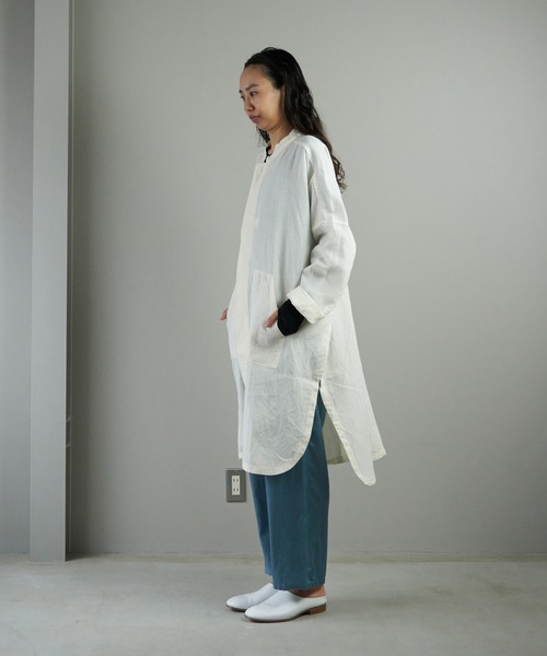 note et silence （ノートエシロンス）の「【 AMB100貨 】UNIV スタンドカラーポンチョジャケット（テーラードジャケット・レディース・ホワイト・SMALL/X-LARGE）」の19枚目の写真