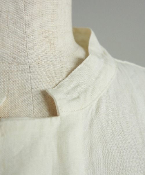 note et silence （ノートエシロンス）の「【 AMB100貨 】UNIV スタンドカラーポンチョジャケット（テーラードジャケット・レディース・ホワイト・SMALL/X-LARGE）」の20枚目の写真