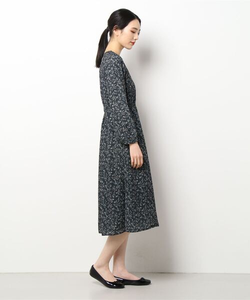ehka sopo（エヘカソポ）の「花柄パイピングワンピース（ワンピース