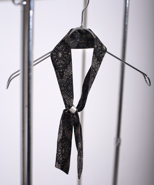 NILWAY（ニルウェイ）の「シルキーファブリック総柄スカーフ（バンダナ/スカーフ・メンズ・A/B/C/D/E/F/G/I/K/L/M/H/J/P/N/O/Q/S/T/R/U/V・FREE）」の4枚目の写真