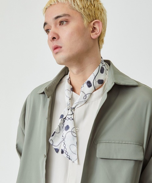 NILWAY（ニルウェイ）の「シルキーファブリック総柄スカーフ（バンダナ/スカーフ・メンズ・A/B/C/D/E/F/G/I/K/L/M/H/J/P/N/O/Q/S/T/R/U/V・FREE）」の6枚目の写真