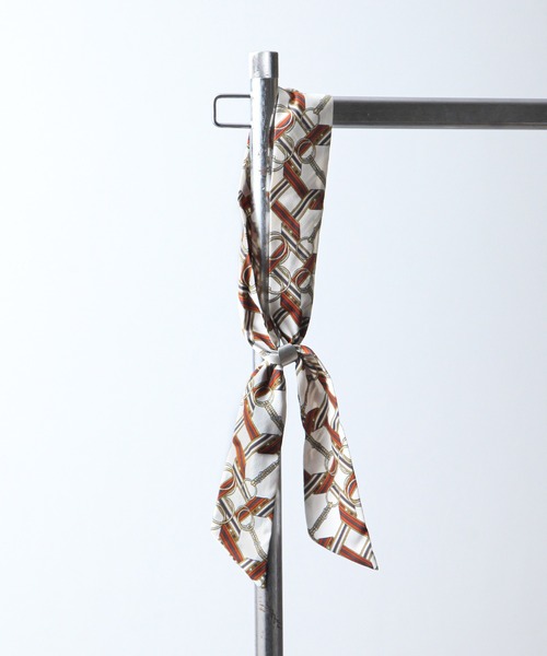 NILWAY（ニルウェイ）の「シルキーファブリック総柄スカーフ（バンダナ/スカーフ・メンズ・A/B/C/D/E/F/G/I/K/L/M/H/J/P/N/O/Q/S/T/R/U/V・FREE）」の2枚目の写真