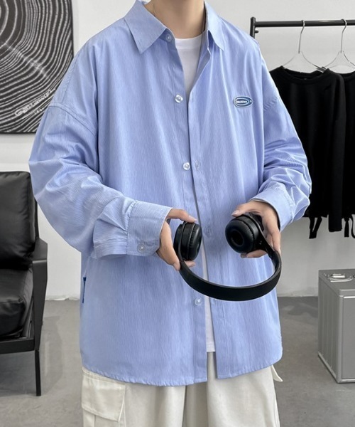MGV(エムジーヴィー)の「ピンストライプワンポイントオーバーサイズシャツ(シャツ/ブラウス・メンズ・グレー/イエロー/ブルー・MEDIUM/LARGE/X-LARGE)」の19枚目の写真