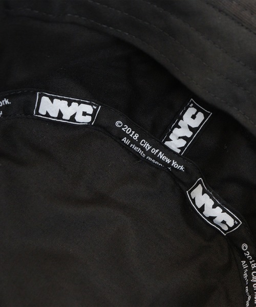 emesuelee（エメスーリー）の「ＮＹＣ ブルックリン ワッペン バケットハット（ハット・メンズ・ホワイト×ネイビー/ラベンダー/ネイビー/ネイビー系1・12cm/フリー）」の5枚目の写真