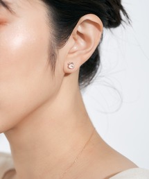 Jewel closet by L&Co.（ジュエルクローゼットバイエルアンドコー）の「K10 カラーストーン　カニ　ピアス（ピアス（両耳用））」