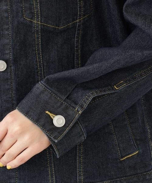 a.v.v（アーヴェヴェ）の「ノーカラーGジャン（デニムジャケット・レディース・ネイビー/アイボリー・40/38/36/34/42）」の3枚目の写真