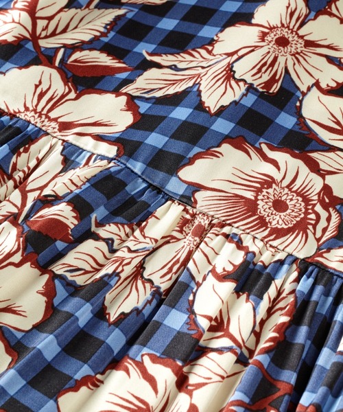 MAISON SCOTCH（メゾンスコッチ）の「プリント マキシワンピース【164756】（ワンピース・レディース・ブルー系その他・X-SMALL/SMALL）」の5枚目の写真