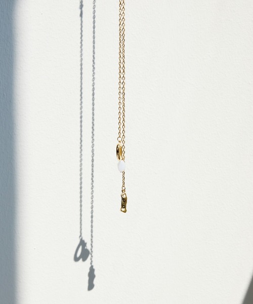 AMERICAN HOLIC（アメリカンホリック）の「タンブル天然石付ラリエットネックレス（ネックレス・レディース・ゴールド/シルバー・FREE）」の2枚目の写真