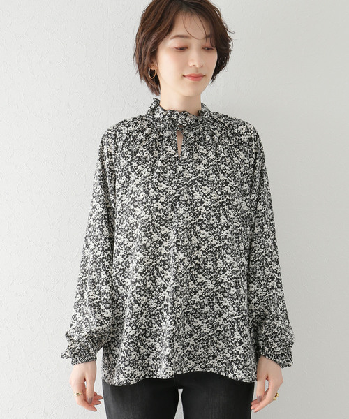 La TOTALITE（ラトータリテ）の「《追加》フリルギャザーブラウス（シャツ/ブラウス・レディース・ホワイト/ブラック/カーキ/ブラック系その他・FREE）」の20枚目の写真