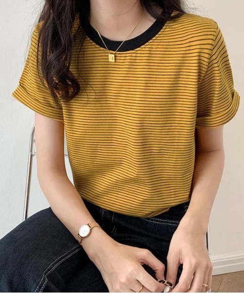 AMELY(エミリー)の「クルーネック細ボーダーTシャツ(Tシャツ/カットソー・レディース・イエロー/ブラック/グリーン・M/L)」の3枚目の写真