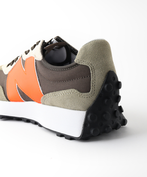 NEW BALANCE(ニューバランス)の「【New Balance / ニューバランス】MS327(スニーカー・メンズ・ベージュ・26.5cm/28cm/27cm/27.5cm)」の5枚目の写真