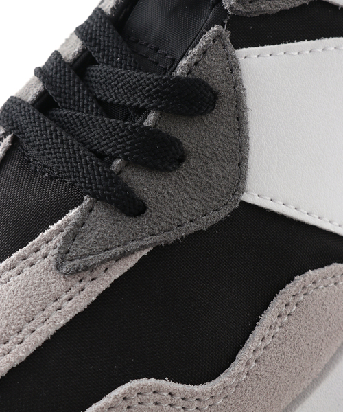 NEW BALANCE(ニューバランス)の「【New Balance / ニューバランス】MS327(スニーカー・メンズ・ベージュ・26.5cm/28cm/27cm/27.5cm)」の15枚目の写真