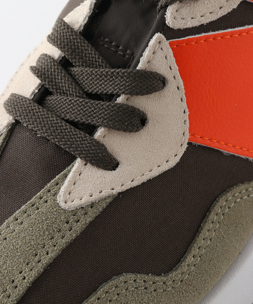 NEW BALANCE(ニューバランス)の「【New Balance / ニューバランス】MS327(スニーカー・メンズ・ベージュ・26.5cm/28cm/27cm/27.5cm)」の16枚目の写真