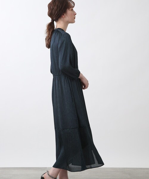 INDIVI（インディヴィ）の「◆【洗える/2WAY/インポート】ドット柄フィット＆フレア ワンピース（ワンピース・レディース・ホワイト系その他/ブラック系/ブルー系・38/03/15 /05/13）」の12枚目の写真
