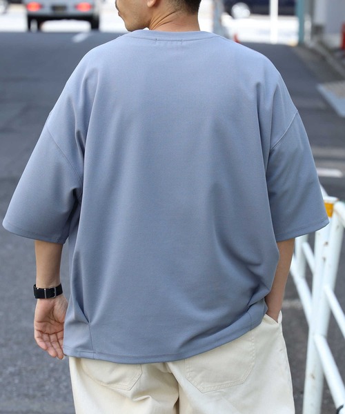 BACK NUMBER（バックナンバー）の「【BACK NUMBER】ゆったりTシャツとタンクトップの2点セット、バルーンＴレイヤード（アンサンブル・メンズ・ダークベージュ/ダークグレー/フューシャピンク/ブルー/ケリーグリーン/オフホワイト・L/XL/M）」の15枚目の写真