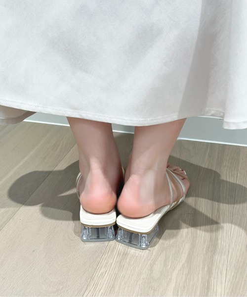 apres jour（アプレジュール）の「スクエアクリアヒールサンダル【ZOZOTOWN限定アイテム】（サンダル・レディース・アイボリー/ピンクベージュ/ブラック・SMALL/X-LARGE/MEDIUM/LARGE）」の6枚目の写真