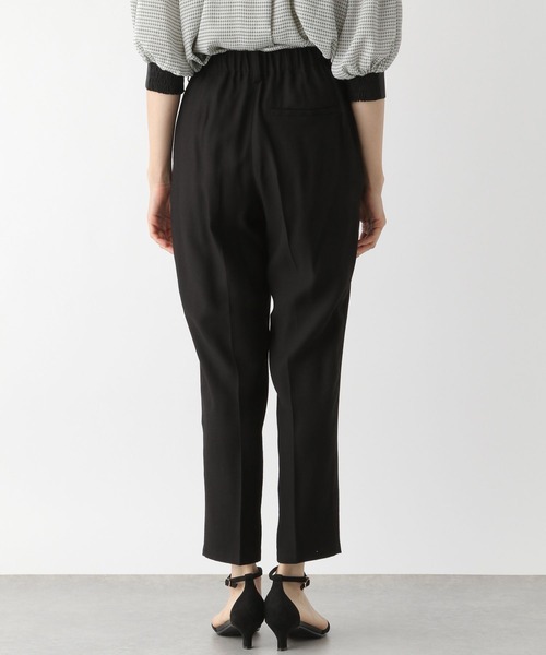 LEPSIM(レプシィム)の「スリットテーパードパンツ 295768(スラックス・レディース・ブラック/グリーン/グレイッシュベージュ・MEDIUM/LARGE)」の21枚目の写真