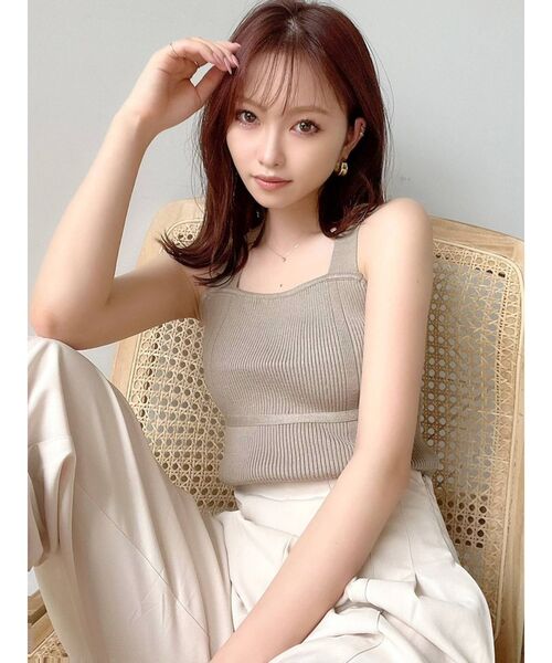 RESEXXY（リゼクシー）の「バッククロスニットタンク（タンクトップ・レディース・ブラック/ベージュ/レッド・FREE）」の6枚目の写真