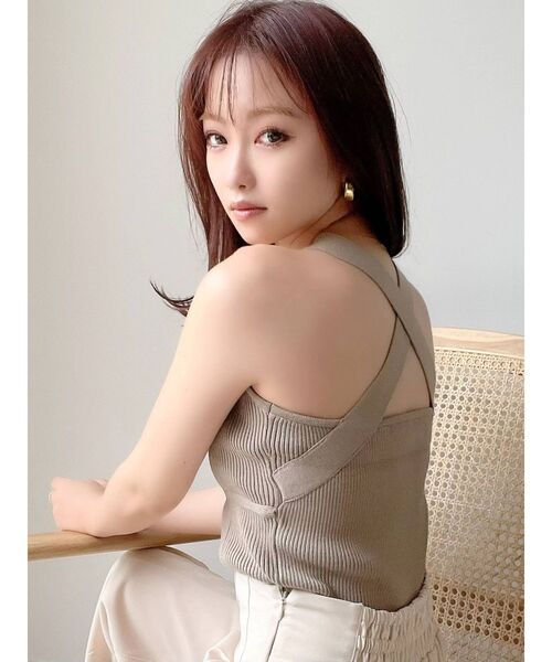 RESEXXY（リゼクシー）の「バッククロスニットタンク（タンクトップ・レディース・ブラック/ベージュ/レッド・FREE）」の18枚目の写真