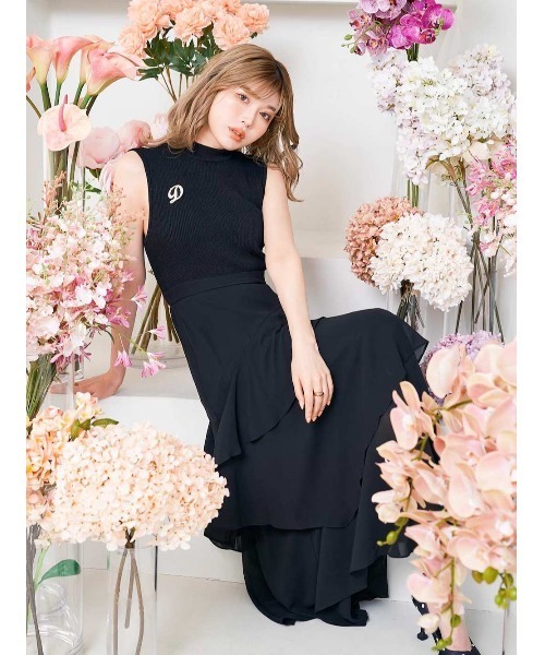 Darich(ダーリッチ)の「ドッキングフリルロングワンピース(ワンピース・レディース・ブラック/イエロー系その他/ライラック・FREE)」の6枚目の写真