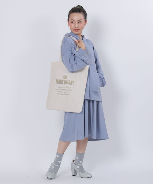 MARY QUANT（マリークワント）の「ゴールドロゴプリント トート