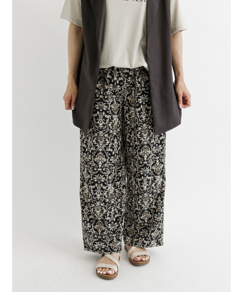 Samansa Mos2 blue（サマンサモスモスブルー）の「ダマスクプリントイージーパンツ（その他パンツ・レディース・カーキ/ブラウン/ブラック・ﾌﾘ-）」の6枚目の写真