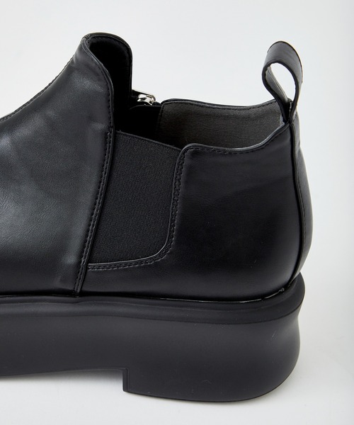 LiNoH（リノー）の「PLATFORM SHORT BOOTS（ブーツ）」 - WEAR