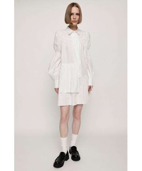 SLY(スライ)の「STEP HEM SMOCK DRESS ステップ ヘム スモックドレス シャツワンピース(シャツワンピース・レディース・グリーン/ブラック/ホワイト・1/2)」の9枚目の写真