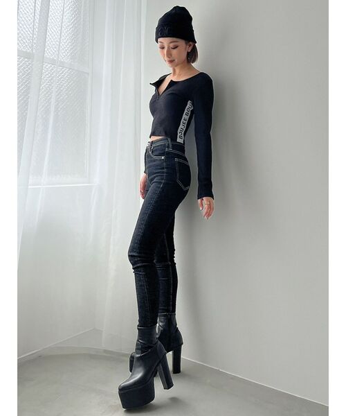 GYDA（ジェイダ）の「BOUJEEサイドライン ハーフジップトップス（Tシャツ/カットソー・レディース・オフホワイト/ブラック・FREE）」の12枚目の写真