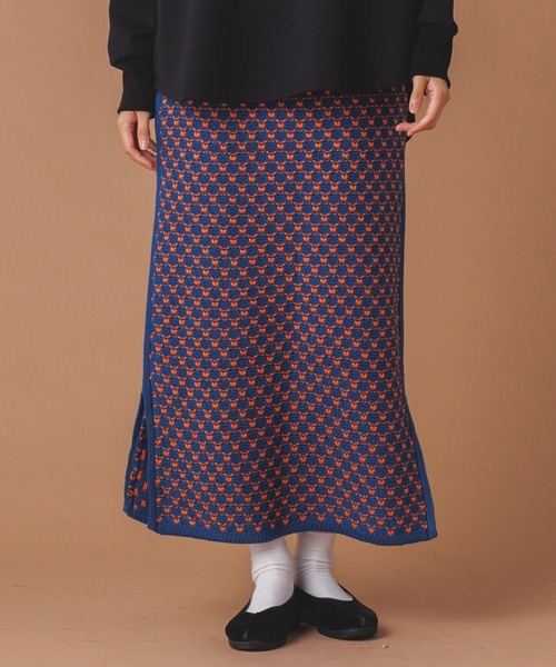 hunch（ハンチ）の「レトロ ジャガード柄 ニットロングスカート（スカート・レディース・グリーン/ブラック/ブルー・FREE）」の3枚目の写真